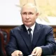 Vladimir Putin rossiyalik gubernatorlarning maoshini keskin oshirdi