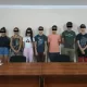 Samarqanddagi odamlar yuziga suyuqlik sepish maktab o‘quvchilari uyushtirgan prank bo‘lib chiqdi (video)
