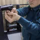 Ўзбекистонда ички ишлар органлари ходимлари томонидан электрошокдан фойдаланиш бошланди
