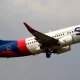 Jakartadan uchgan Boeing 737 bir daqiqa o‘tib suvga quladi