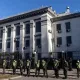 Россиянинг Киевдаги элчихонаси байроғи туширилди