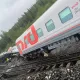 Rossiyada poyezd relsdan chiqib ketdi (video)