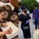 Yulduz Usmonova uyi oldida Sardobadagi toshqindan jabrlanganlar uchun insonparvarlik yordami to‘plamoqda