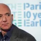Жефф Безос атроф-муҳитни муҳофаза қилишга 791 млн доллар хайрия қилди