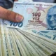 Turk lirasining kursi bir oy ichida 40 foizga, bir yilda deyarli ikki baravarga tushdi