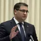 Адлия вазири: «Яқин кунларда 2 мингта ҳукумат ҳужжати бекор қилинади»