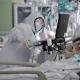 Америкалик шифокор коронавирусдан вафот этаётган бемор кўзига сўнгги дақиқаларда нималар кўринишини айтди