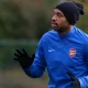 Anri “Arsenal” akademiyasida yoshlar uchun mashg‘ulotlar o‘tkazdi