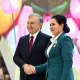 Шавкат Мирзиёев 8 март муносабати билан бир гуруҳ хотин-қизларни мукофотлади