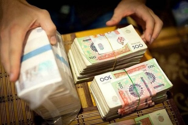 Жиззах вилоятида жиноий гуруҳ ишлаш учун Кореяга бормоқчи бўлганлардан 30 млн сўм ундирди
