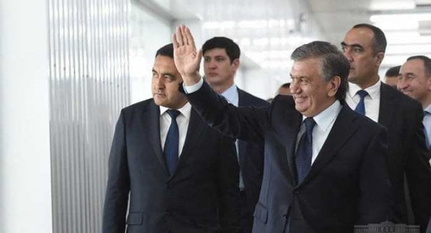 Президент ёшларни танлов асосида раҳбарликка тайинлаш бўйича қарорни имзолади