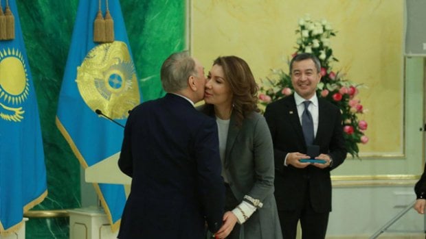 Президентнинг кенжа қизи мукофотга лойиқ топилди