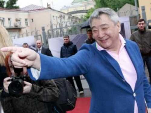 Rossiyada endi «Qonundagi o‘g‘rilar» uzoq muddatga ozodlikdan mahrum etiladi