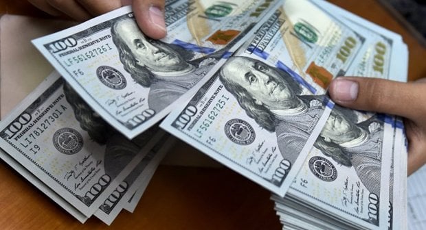 Тошкентда фуқарони 540 минг АҚШ долларига чув туширган 2 шахс қўлга олинди