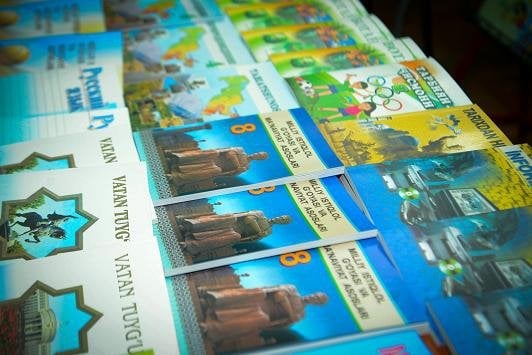Maktab darsliklari sohasida "kichik inqilob" sodir bo‘lmoqda