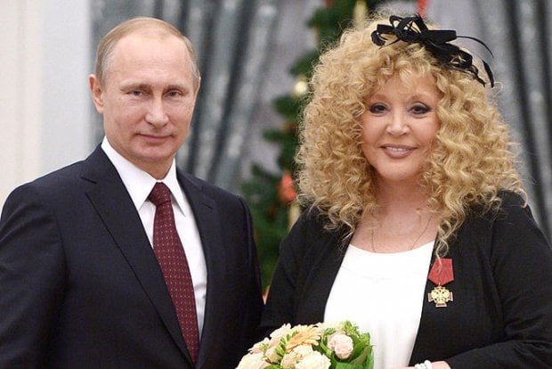 Putin Pugachyovani tabrikladi: «Sizdaqasi kam!»