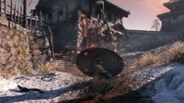 Bloger mashhur o‘yindagi qalqonni yasadi (video)