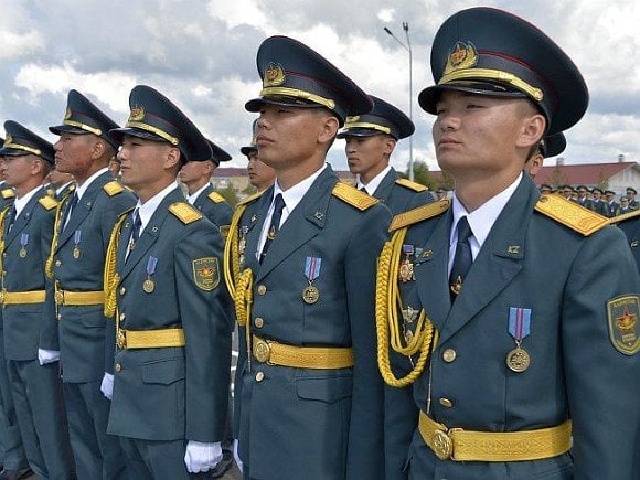 Toqayev bosh shtabga Qozogʻistonga xavf solishi mumkin boʻlgan tahdidlarni aniqlashni buyurdi