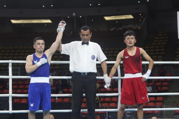 Hasanboy Do‘smatov Osiyo chempionatini g‘alaba bilan boshladi (video)