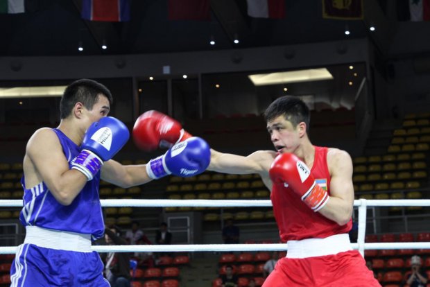 Osiyo chempionati. O‘zbekistonlik bokschilardan uch nafari finalda (foto, video)