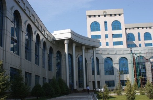 Давлат солиқ қўмитаси «қуллар меҳнати»дан фойдаланиш тўғрисидаги хабарга изоҳ берди