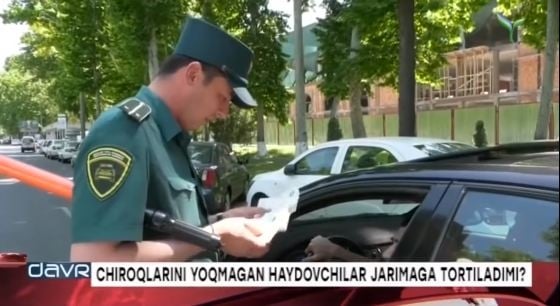 Ҳайдовчилар кундузи автомобиль чироқларини ёқиб юришдан норози (видео)