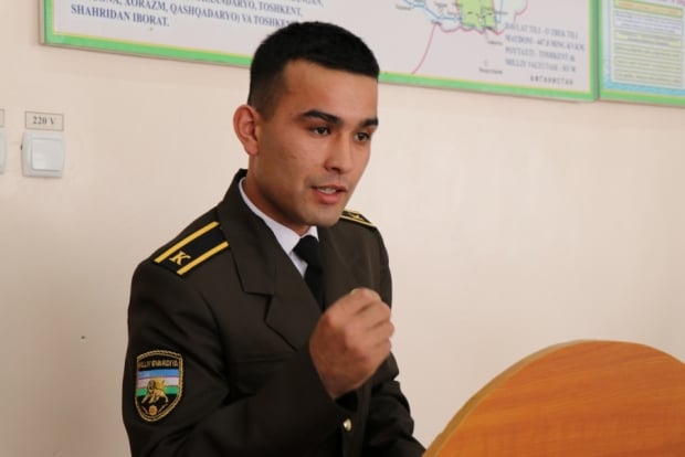 Ofitserlikka bir qadam