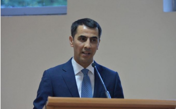 Равшан Эрматов: "Футболимиздаги оғир ҳолатни билиб туриб, томошабин бўлиш виждонимга асло тўғри келмайди"