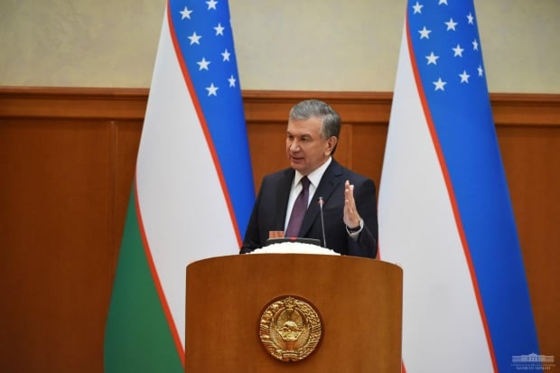 Шавкат Мирзиёев: «Импорт — бошқа давлат фуқароларига ойлик тўлаш билан баробар»