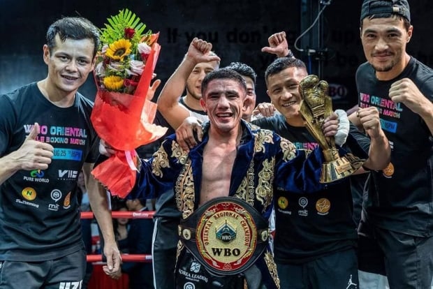 Олим Назаров “WBO international Flyweight Title” камари соҳибига айланди