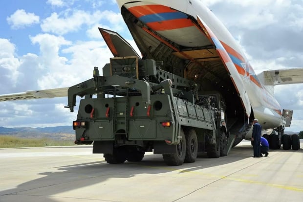 Turkiya S-400 majmuasidan yana sotib olishi mumkinligini aytdi