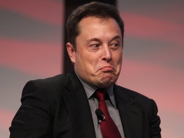 Лукашенко Илон Маск Tesla совға қилди деб мақтанганди. Маскнинг эса бундан хабари йўқ
