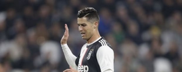 Ronaldu "Yuventus" futbolchilarini jamoaviy kechki ovqatga taklif qiladi