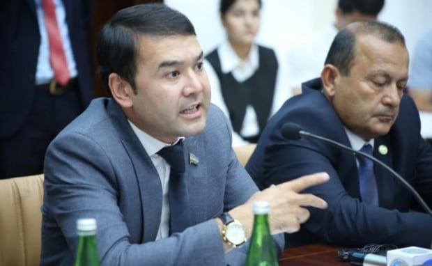 Расул Кушербаев: «Туман депутатларига ҳокимни ишдан бўшатиш ҳуқуқини бериш керак»