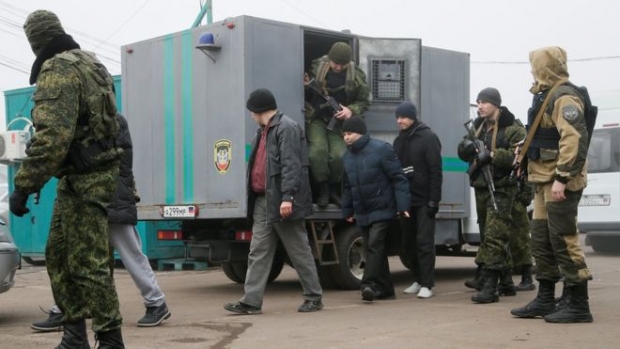 Донбассда асирлар алмашилди