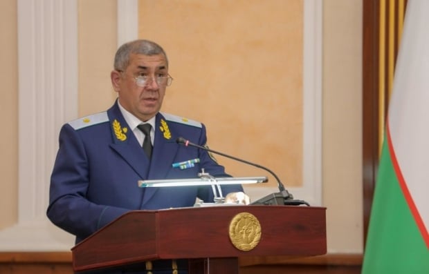Бош прокурор «тутаб», кўпларнинг «пўстагини қоқди»!