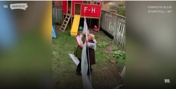 Quchoqlashish taqiqlangan, biroq kanadalik ayol buning chorasini topdi (video)