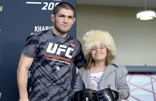 Ҳабиб Нурмагомедов UFC 249 да нокаутга учраган Фергюсонга: Тони, бошингни баланд кўтар!
