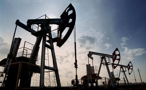 Мисрлик миллиардер бир баррель нефть нархи 100 долларгача кўтарилишини айтди