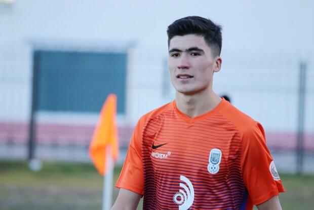 Rossiyalik mashhur futbol agenti Jasur Yaxshiboyev haqida iliq fikr bildirdi