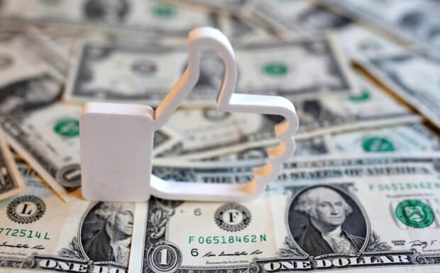 Цукерберг икки ойда 31,4 млрд. доллар ишлаб олиб, бўлажак триллионерни ортда қолдириб кетди