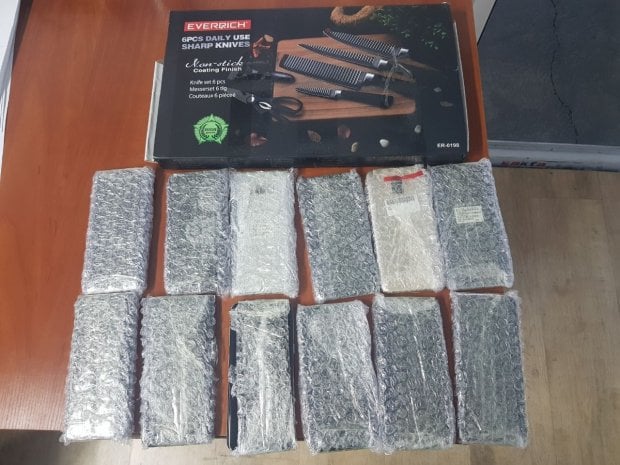 Oshxona pichoqlari deb ko‘rsatilgan tovarlar aslida nima edi?