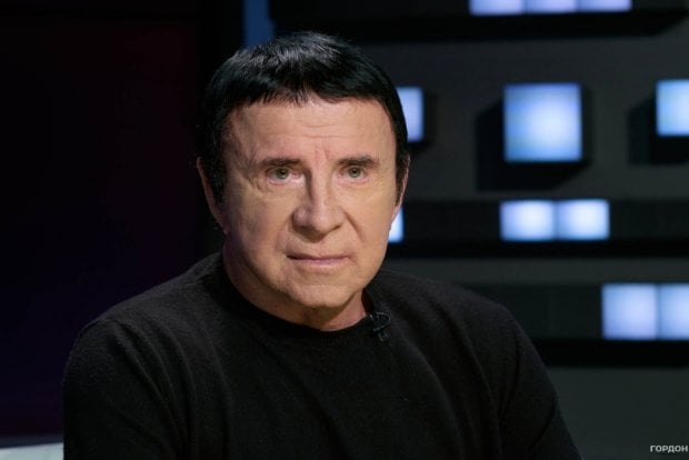 Кашпировский Путиндан россияликларни коронавирусга қарши эмлатмасликни сўради