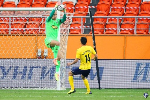 Shomurodov nega gol ura olmayapti? Vadim Abramov bu savolga javob berdi