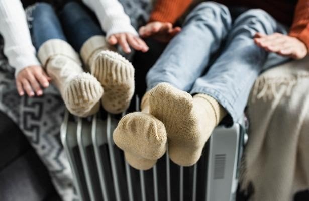 El ve ayakların sürekli üşümesi hastalık belirtisi olabilir mi?