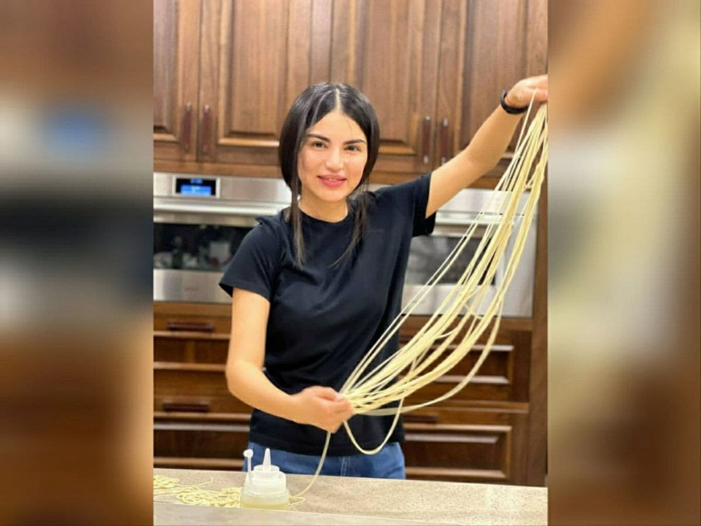 Saida Mirziyoyeva: «Evlenmeden önce yemek yapmak pek becerim değildi»