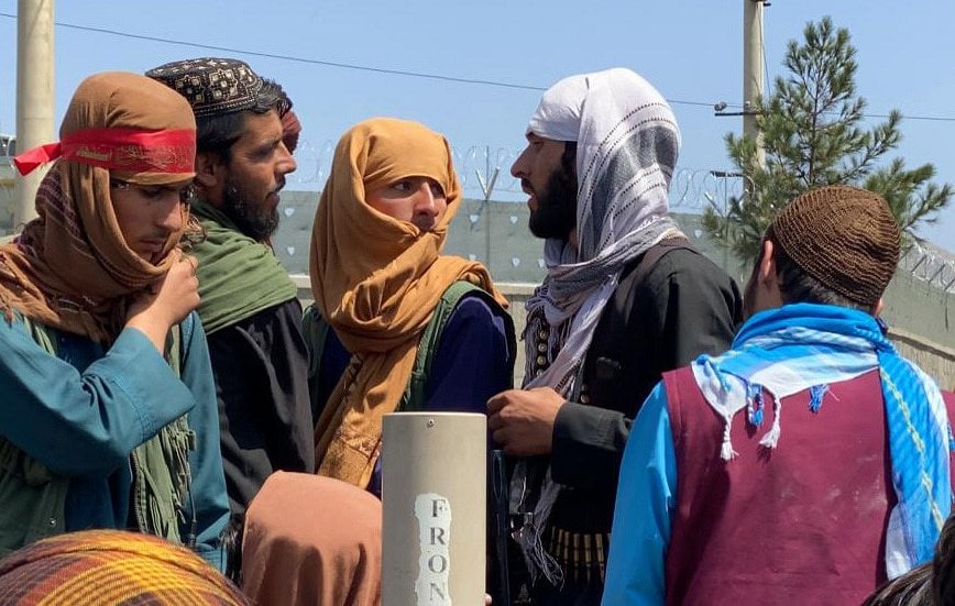 Toliblar Rossiyaning Kobuldagi elchixonasini qo‘riqlashni boshladi