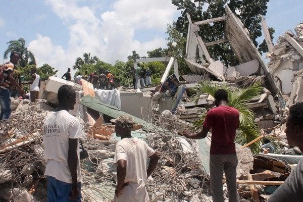Gaitida zilzila oqibatida qurbon bo‘lganlar soni 2 mingga yaqinlashdi