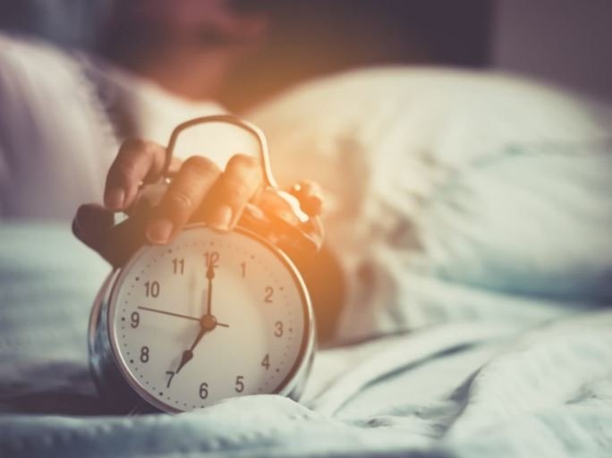 Alarm saatindeki belirlenen zamanı ertelemek neden tehlikelidir?