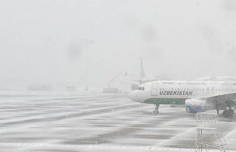 Toshkentdagi ob-havo tufayli qator aviareyslar kechiktirildi